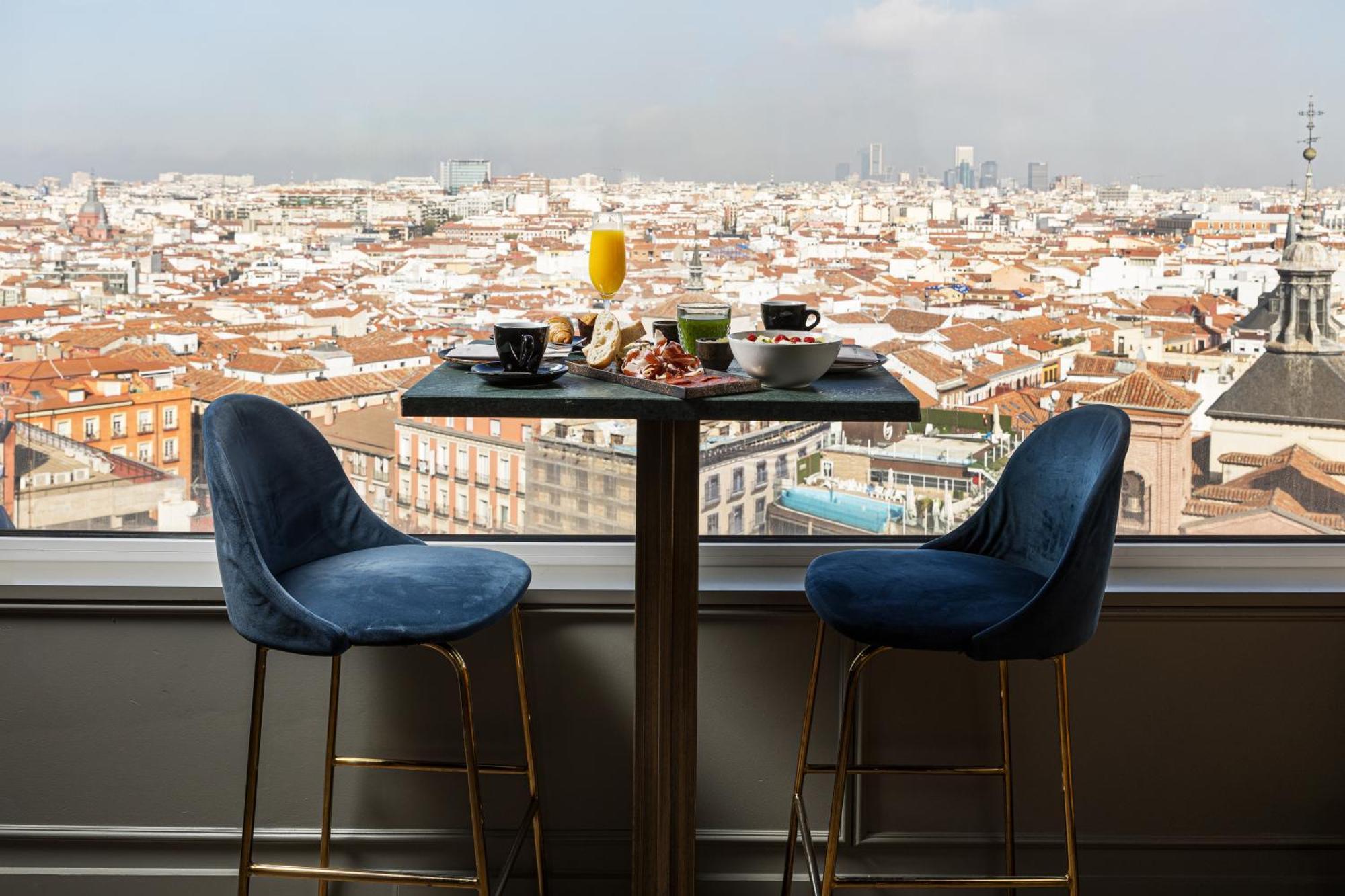 Апарт отель Smartr Madrid Chueca Экстерьер фото