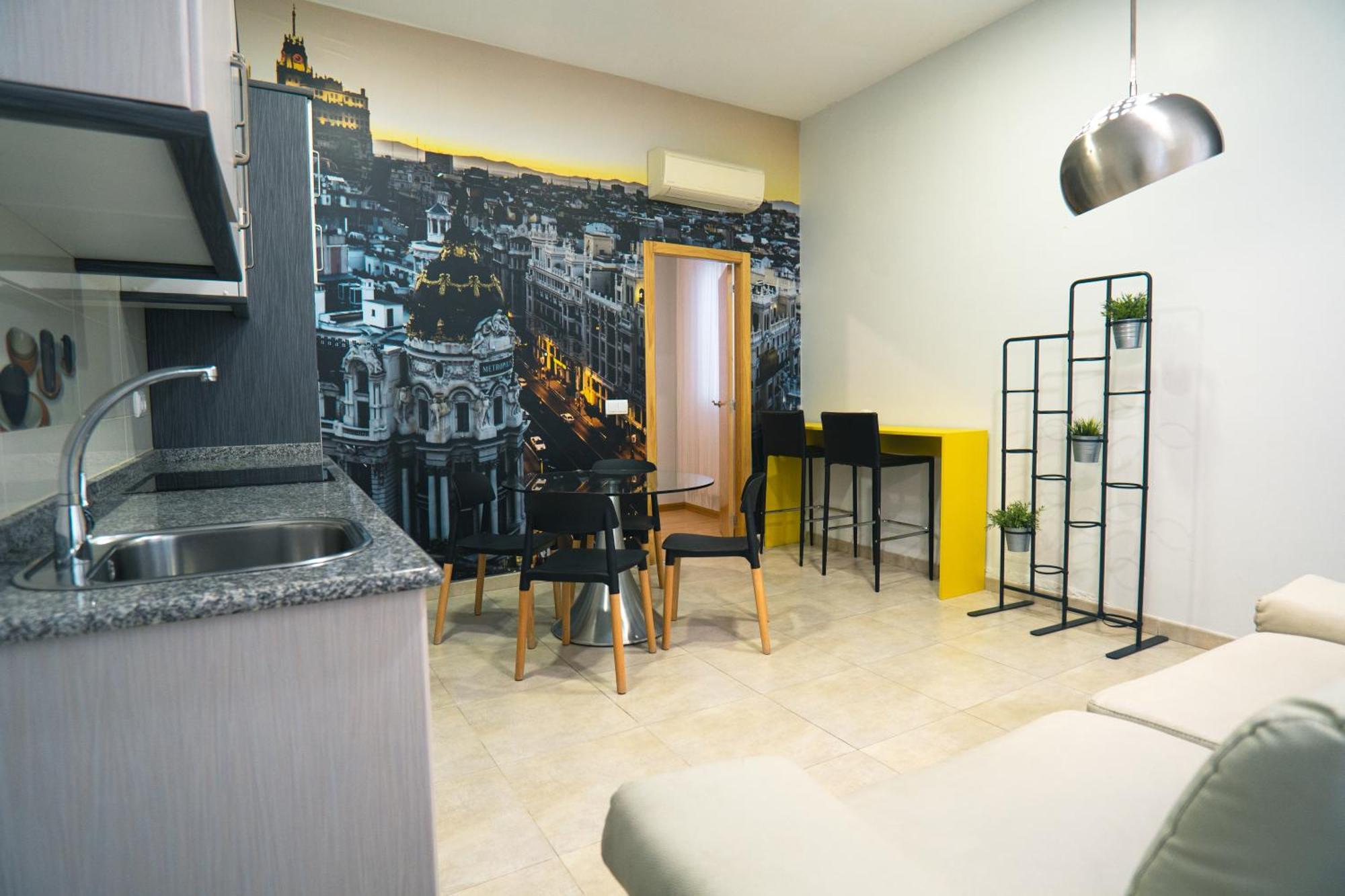 Апарт отель Smartr Madrid Chueca Экстерьер фото