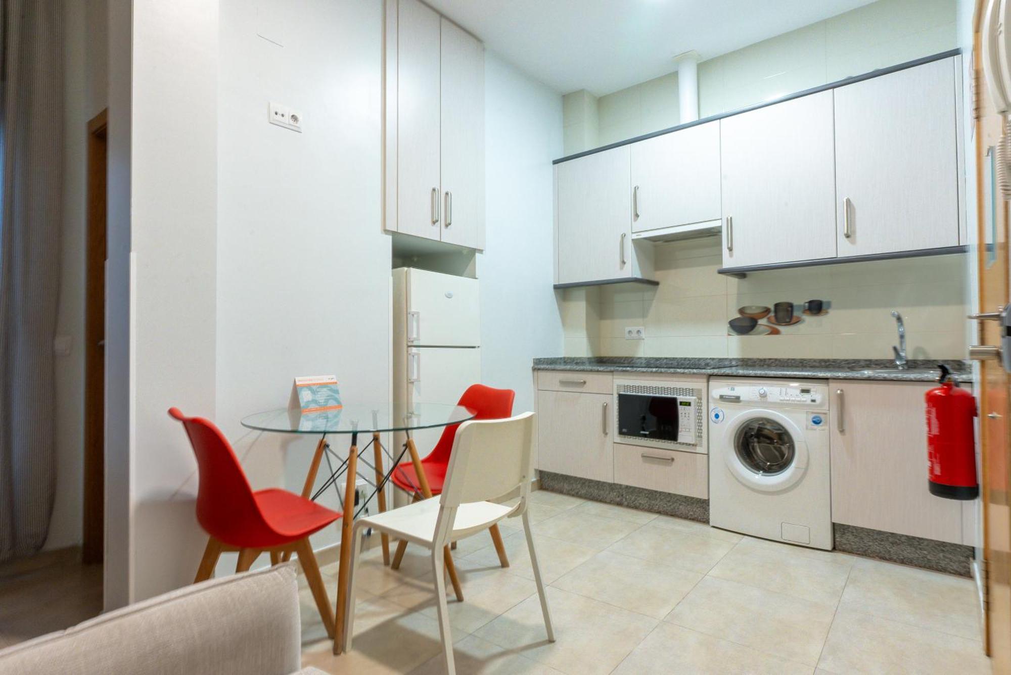 Апарт отель Smartr Madrid Chueca Экстерьер фото