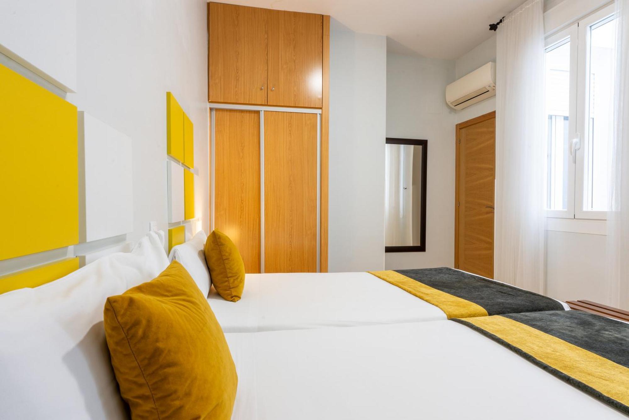 Апарт отель Smartr Madrid Chueca Экстерьер фото