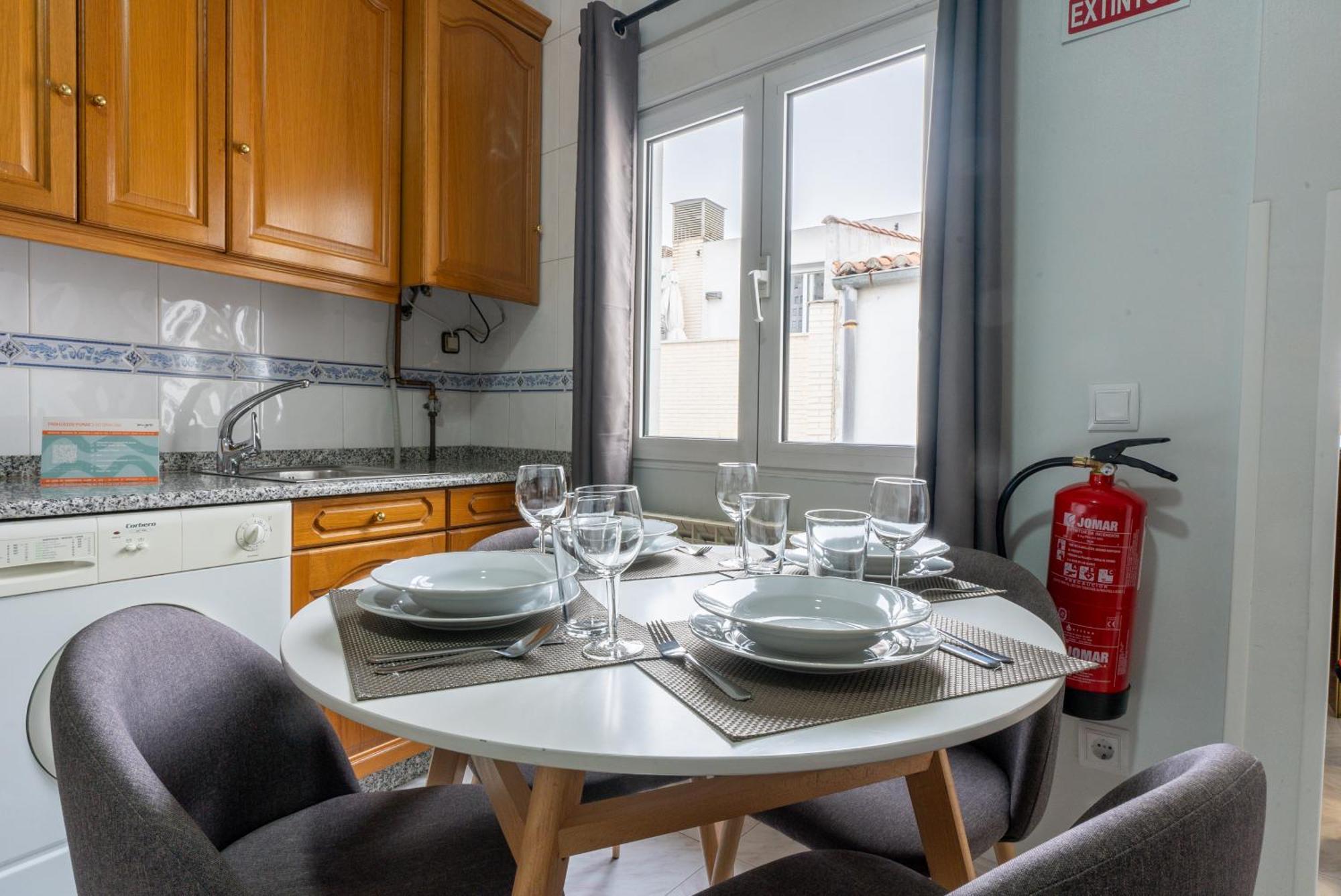 Апарт отель Smartr Madrid Chueca Экстерьер фото