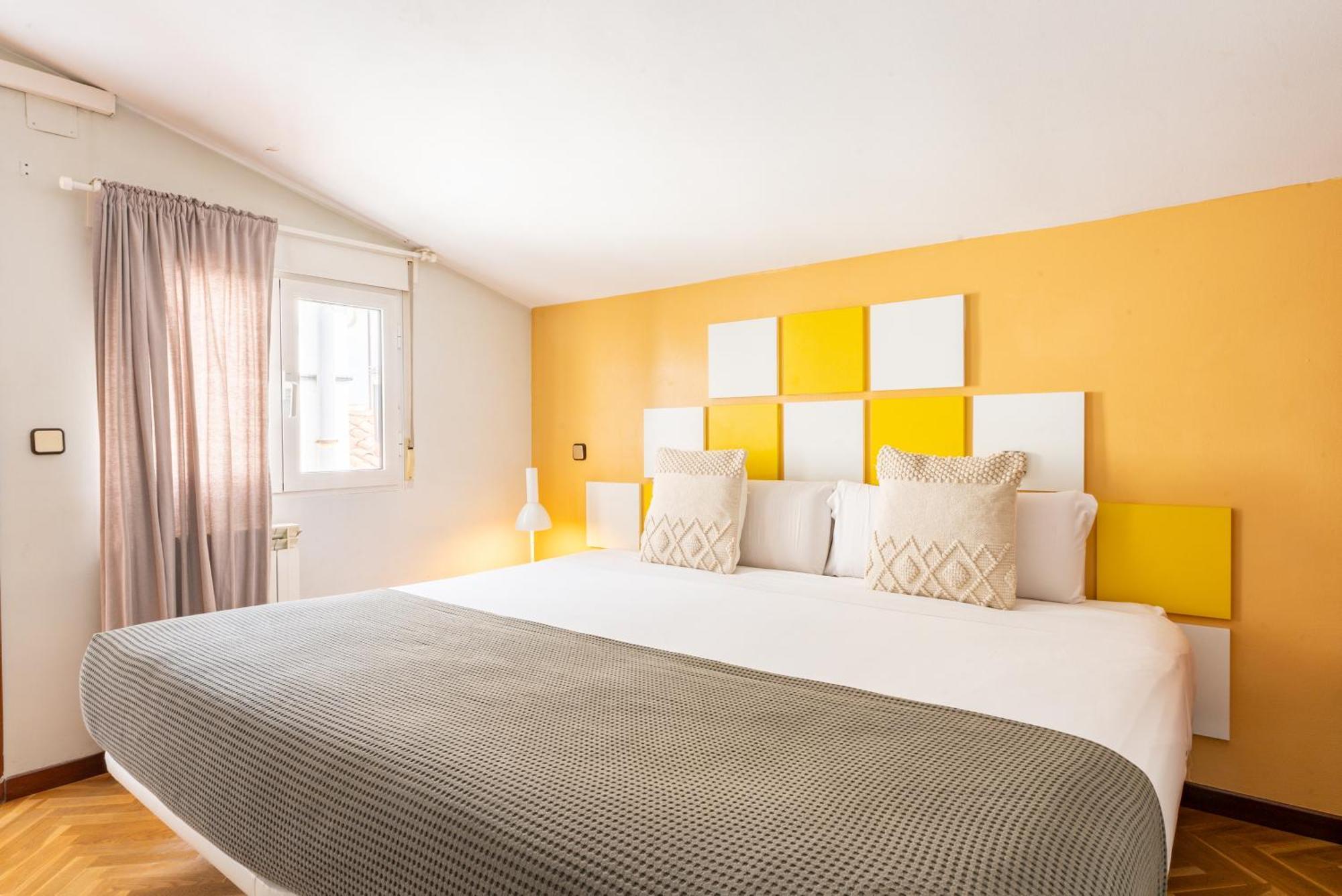 Апарт отель Smartr Madrid Chueca Экстерьер фото